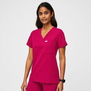 Figs scrub top +bottom